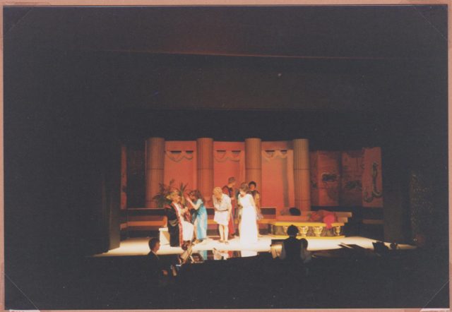 La Belle Helene — 015.jpg