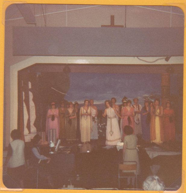 Miscellaneous photographs — la belle helene 002.jpg